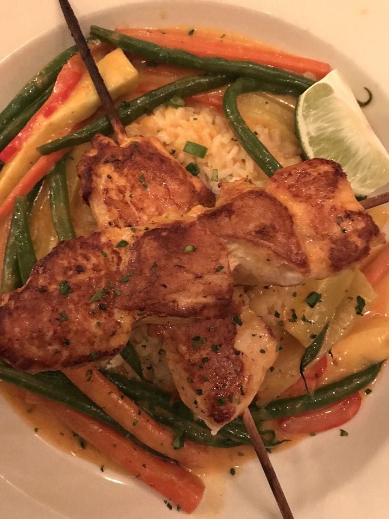 Martha's Vineyard Frugal Foodie Dining Out Deal Little House Cafe Red Thai Curry Chicken Kebobs