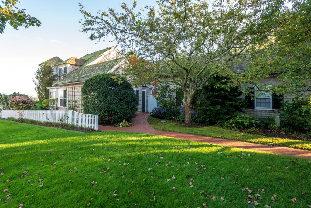 What's Your Home Worth On Martha's Vineyard? How A Real Estate Professional Can Help Guide You Thru The Pricing Process -Homes for sale - Incredible location, walking distance to downtown Edgartown, stunning views. Point B Realty 
