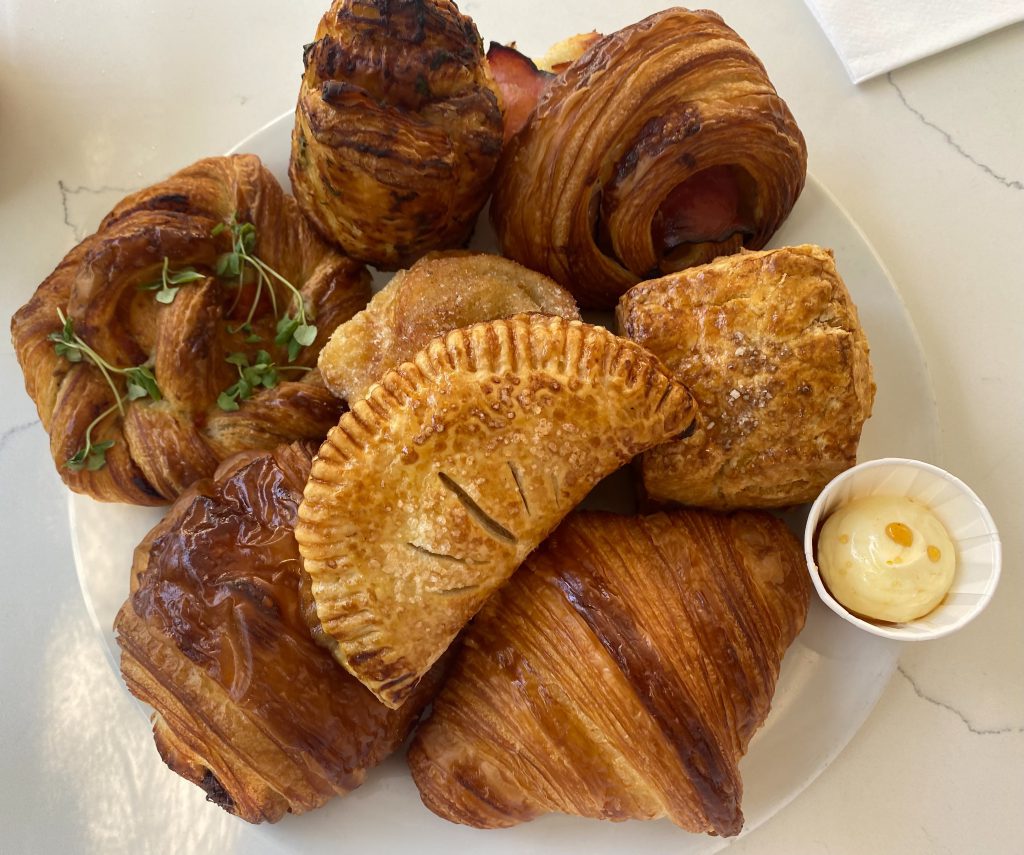 Atria Cafe Is A Breakfast Treat In Edgartown Pastries Hand Pies
Martha's Vineyard
Atria
Croissants 
Hand pies
biscuits 
