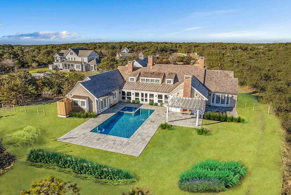 New Martha's Vineyard Vacation Rentals For Summer 2023 Elegant Country Estate With Pool In Katama