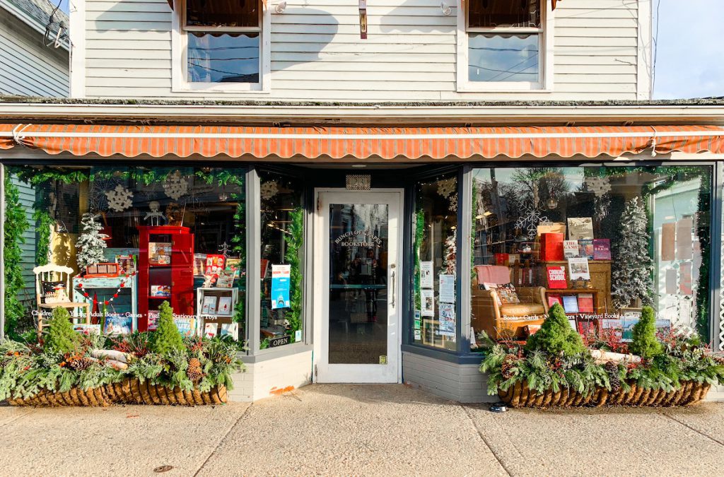 Point B Holiday Gift Guide Round-Up: Holiday Shopping on Martha's Vineyard Vineyard Haven Edgartown Oak Bluffs West Tisbury